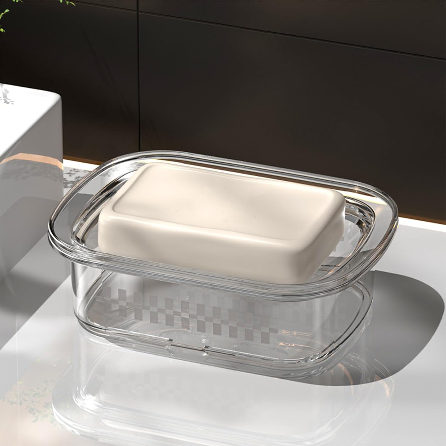 Portable Bathroom Soap Dish with Flip-Top and Drainage