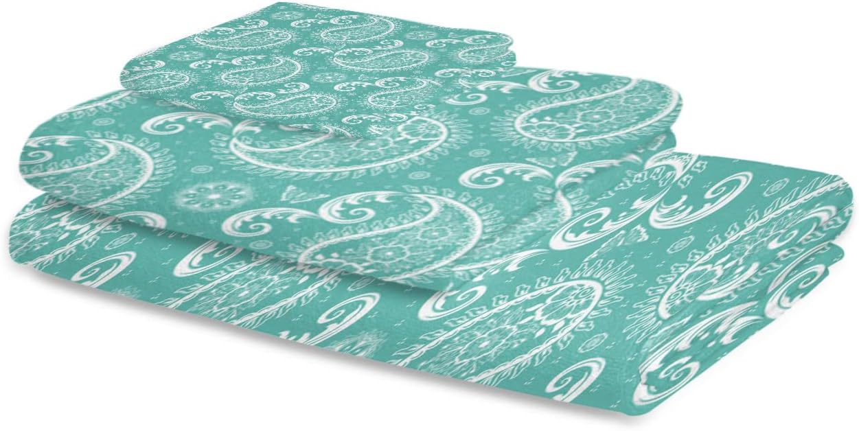 ZOE GARDEN Green Paisley Dolphin Towel Set
