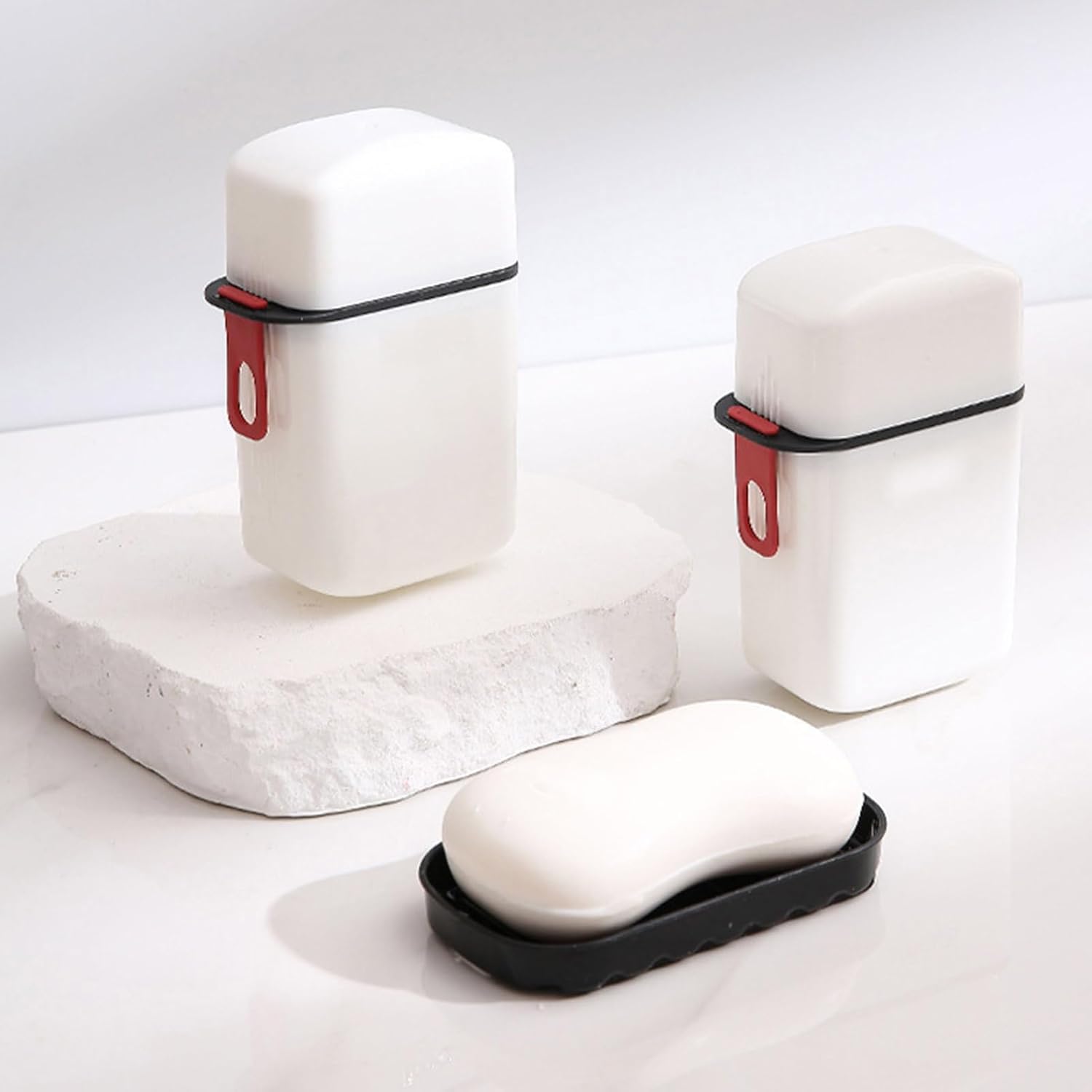 Loyliawa Portable Leakproof Soap Holder with Drainage Function