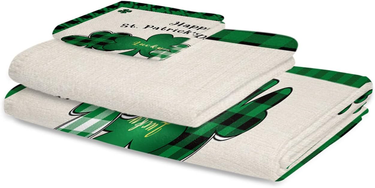 ZOE GARDEN Buffalo Plaid Shamrock Towel Set