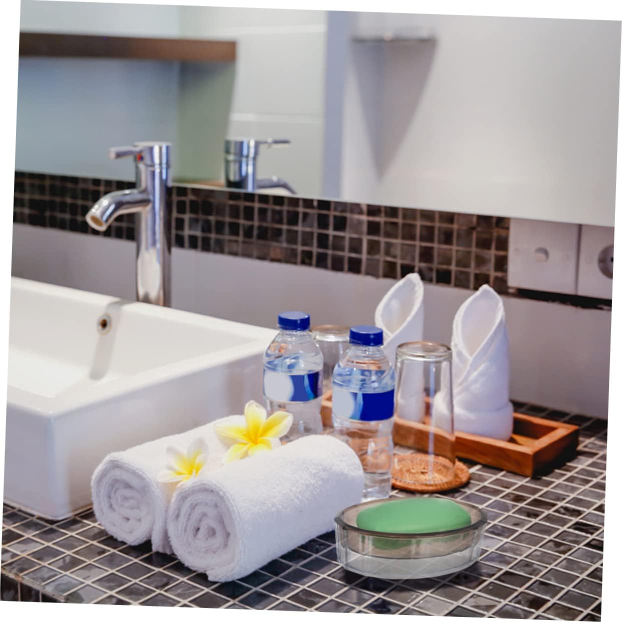 Mobestech 1Pc Creative Soap Draining Dish with Style for Bathroom Storage