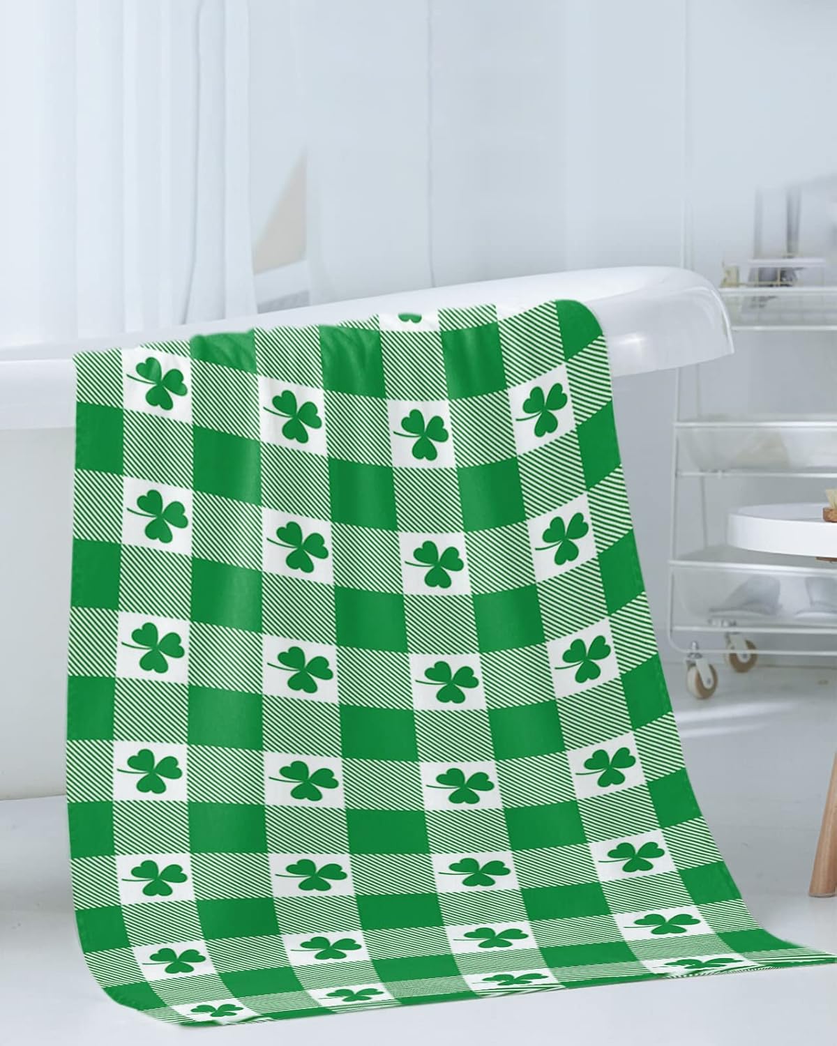 ZOE GARDEN Buffalo Plaid Shamrock Towel Set 1