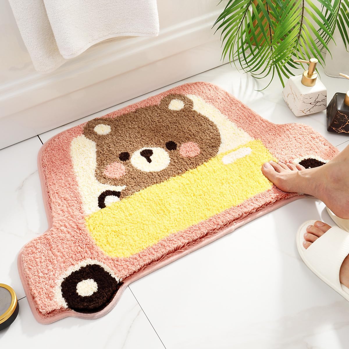 Molesun Bear Bath Rug Plush Microfiber Non-Slip 18 x 27