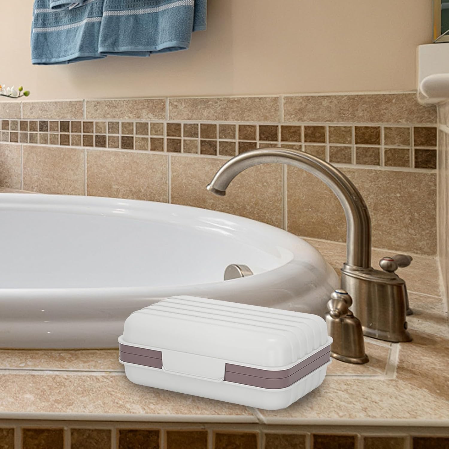 BILIKEYU Leakproof Travel Soap Dish with Lid