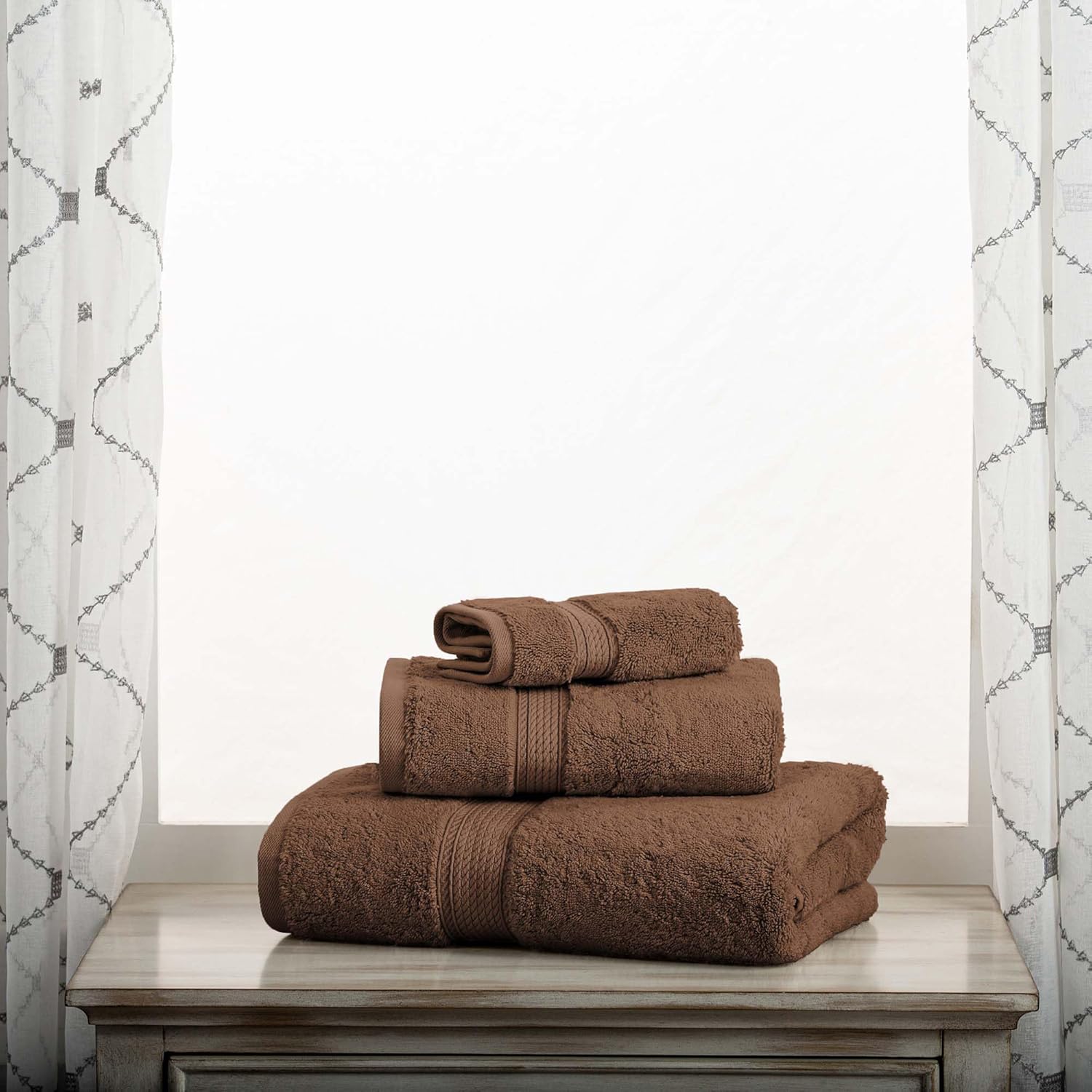 Superior Egyptian Cotton Pile 3 Piece Towel Set in Chocolate