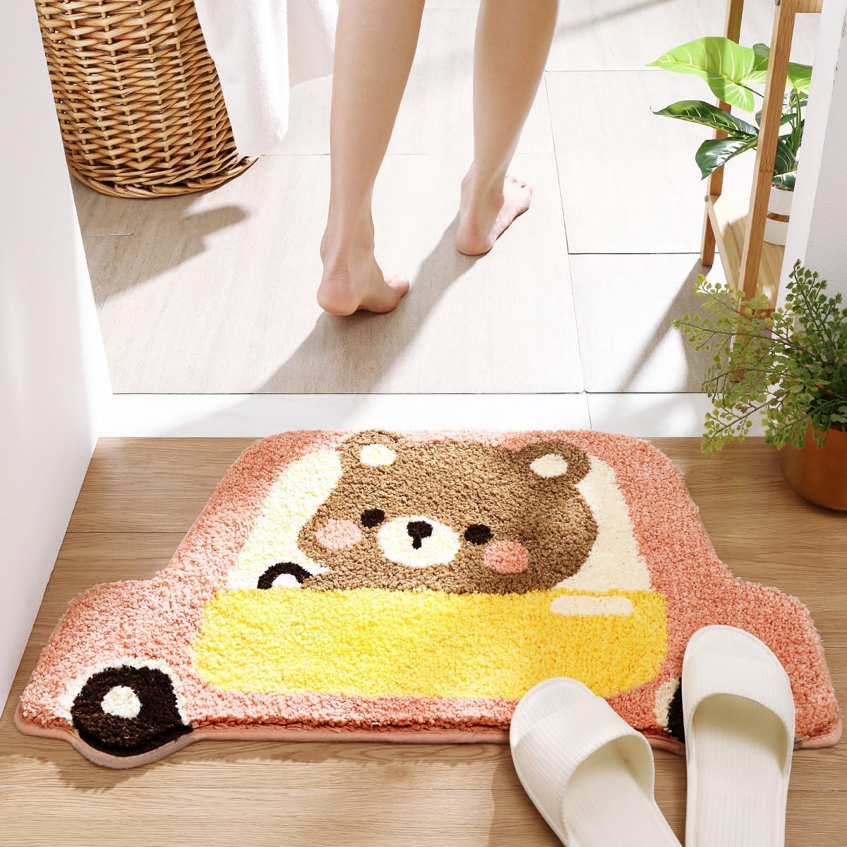 Molesun Bear Bath Rug Plush Microfiber Non-Slip 18 x 27
