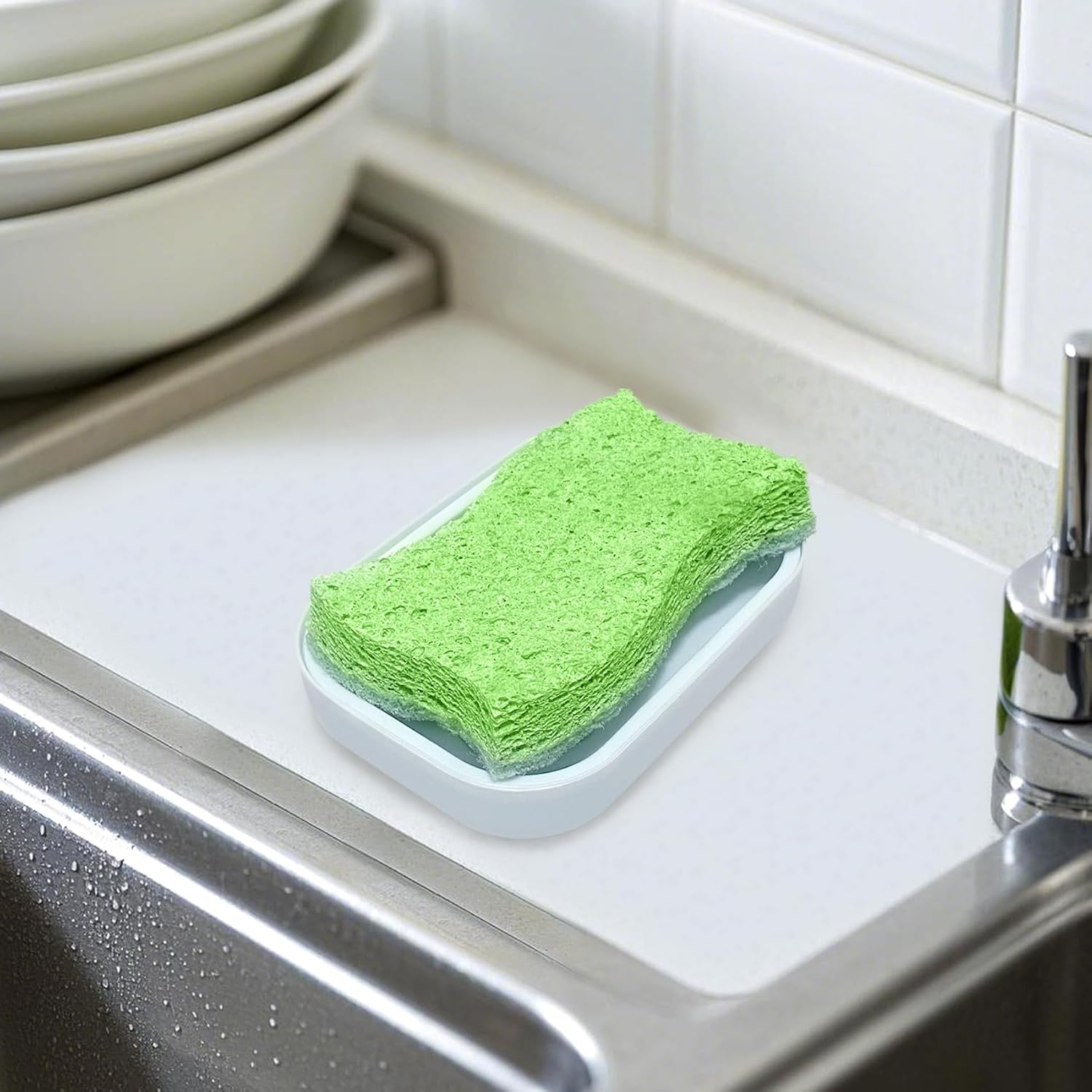 Double Layer Draining Soap Dish with Lid - Light Blue