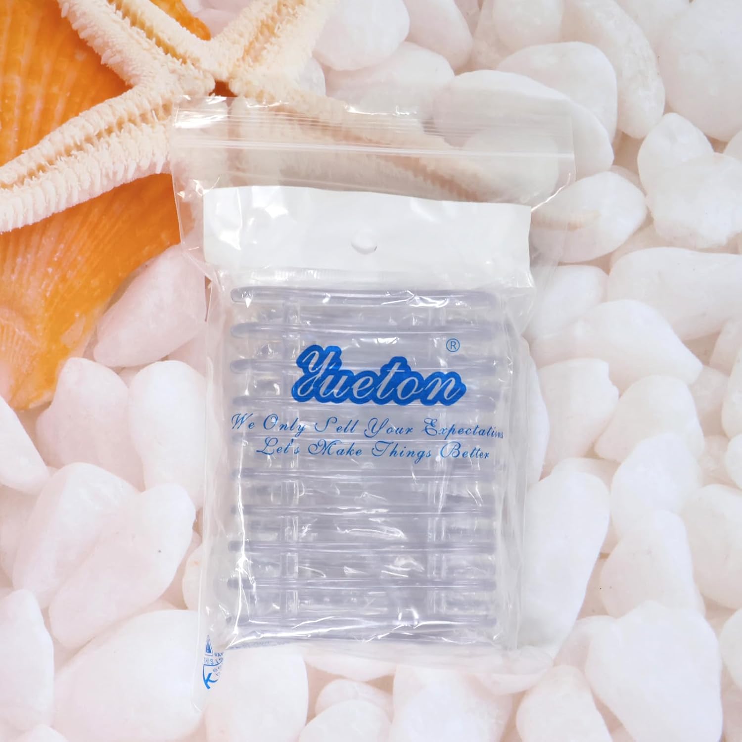 Yueton 2 Pack Clear Plastic Soap Holder with Self Draining Design 1