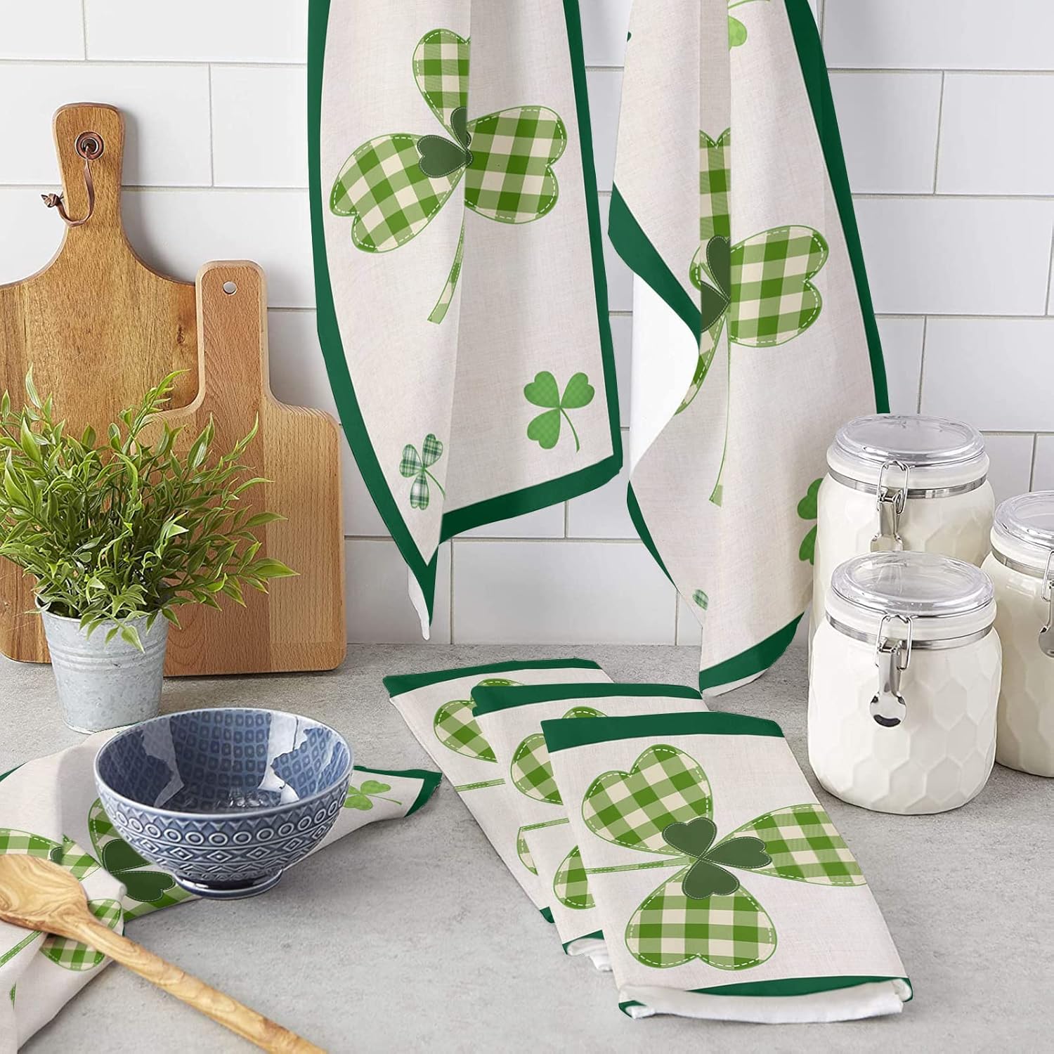 Rocking Giraffee Microfiber Towels 3 Pack St Patrick Day Green Plaid