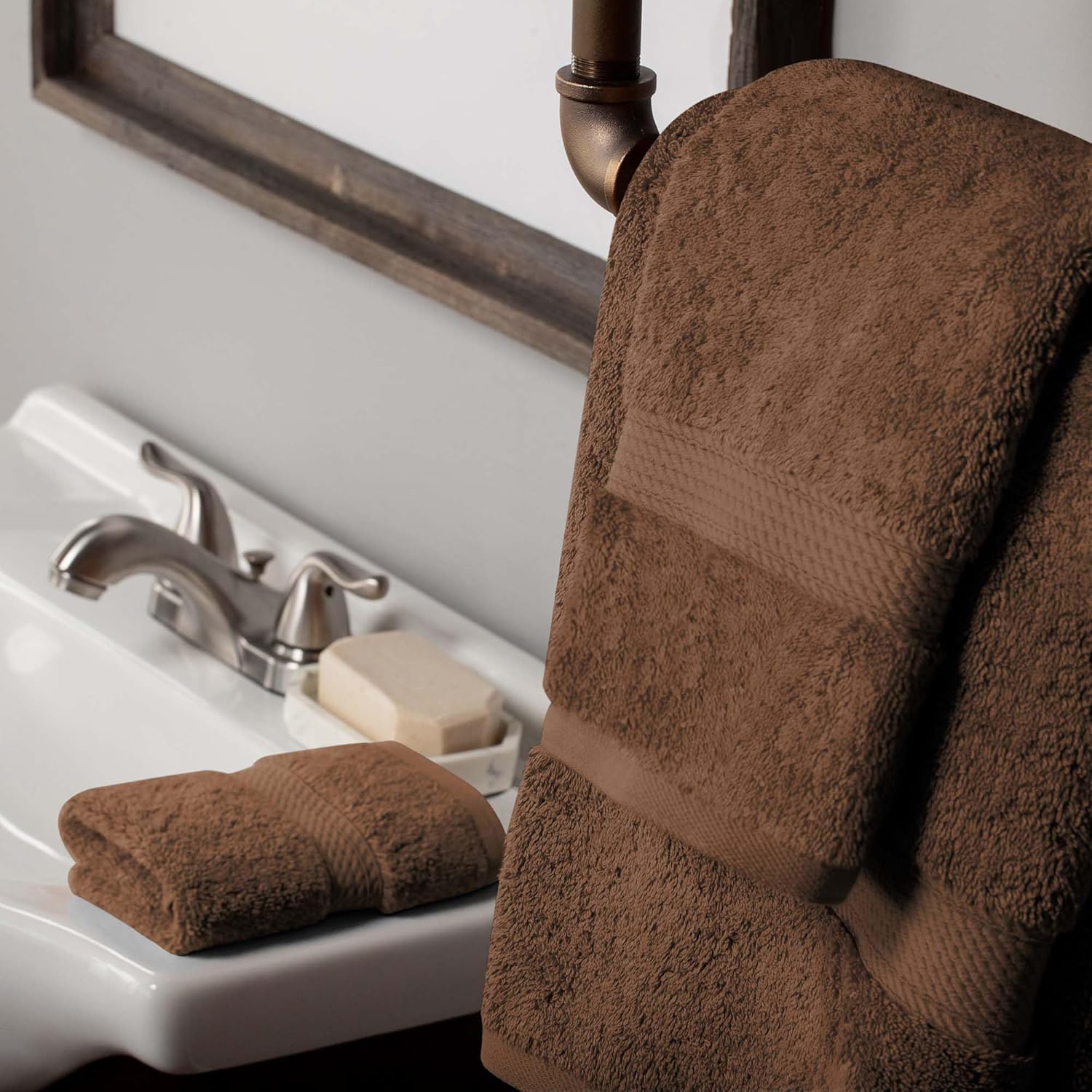 Superior Egyptian Cotton Pile 3 Piece Towel Set in Chocolate