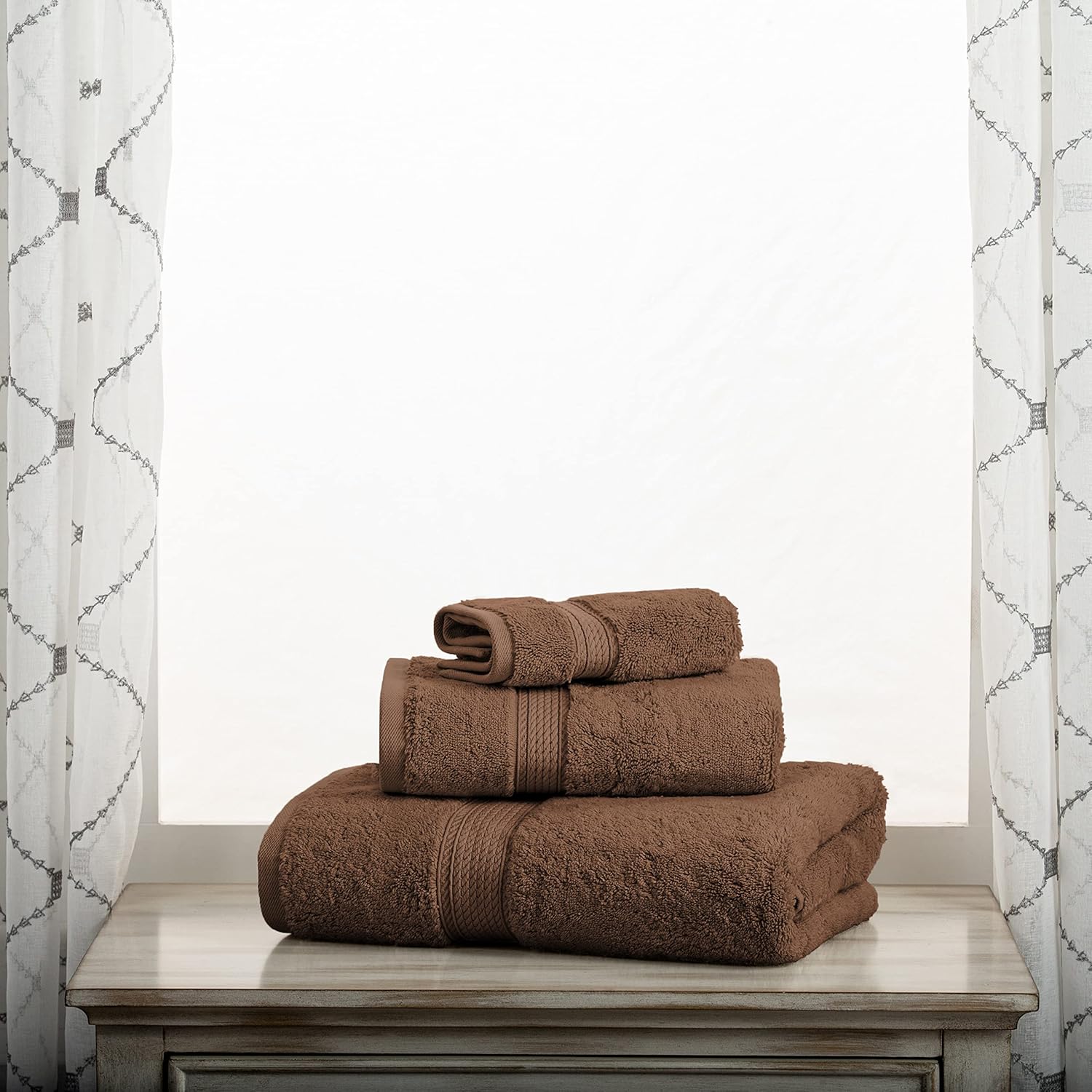 Superior Egyptian Cotton Pile 3 Piece Towel Set in Chocolate