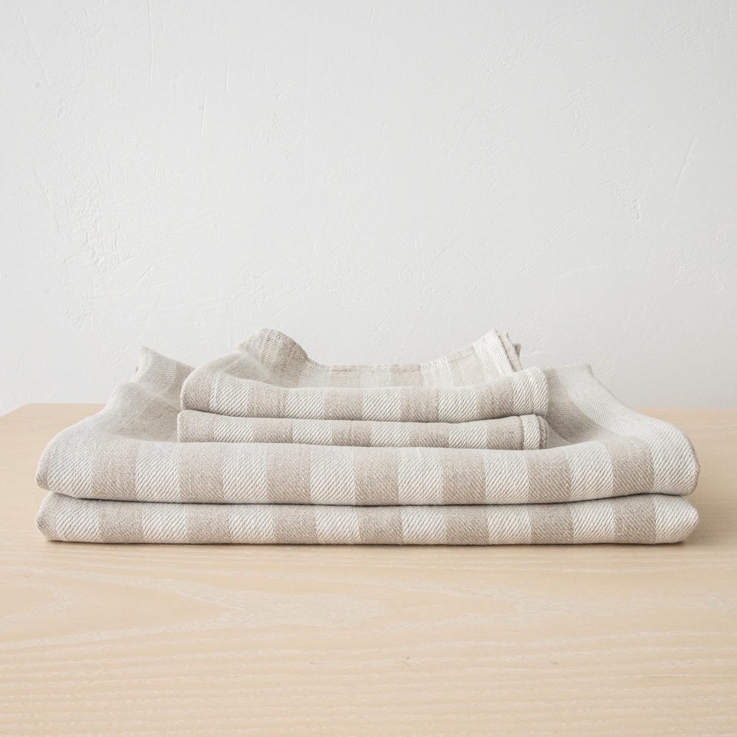 LinenMe Natural Striped Linen Towel Set Lucas 1