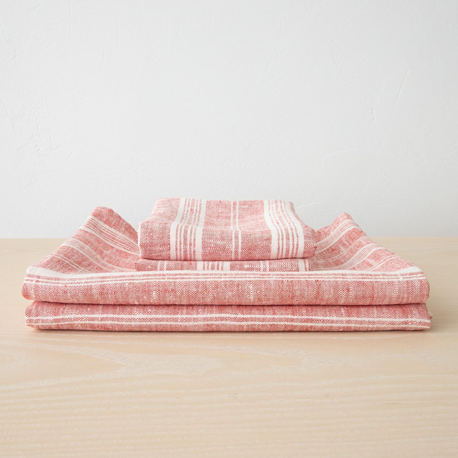 LinenMe Red Multistripe Bath Towel Set